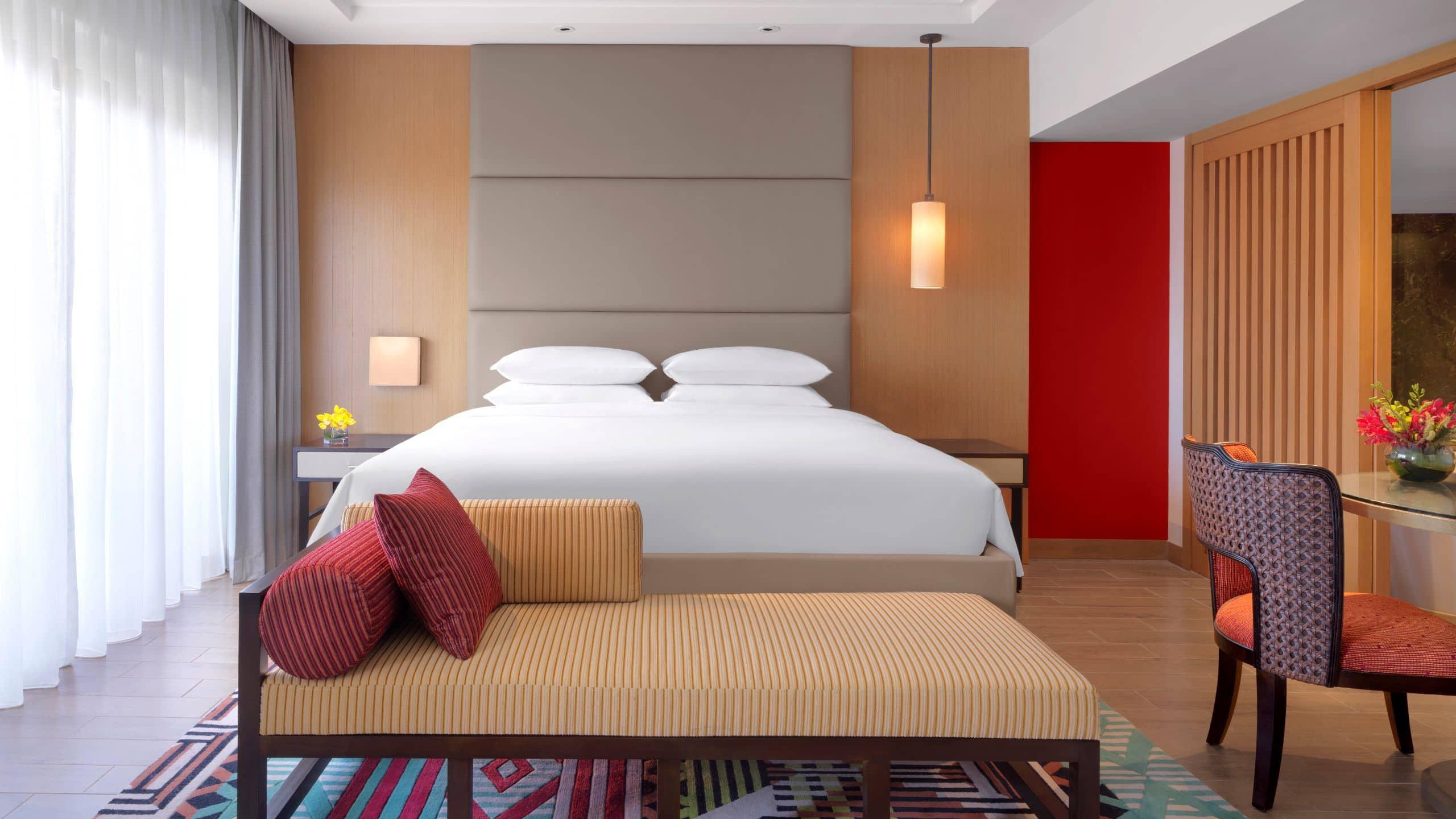 ไฮแอท รีเจนซี กวนตัน รีสอร์ต Hotel ภายนอก รูปภาพ A bedroom at the hotel