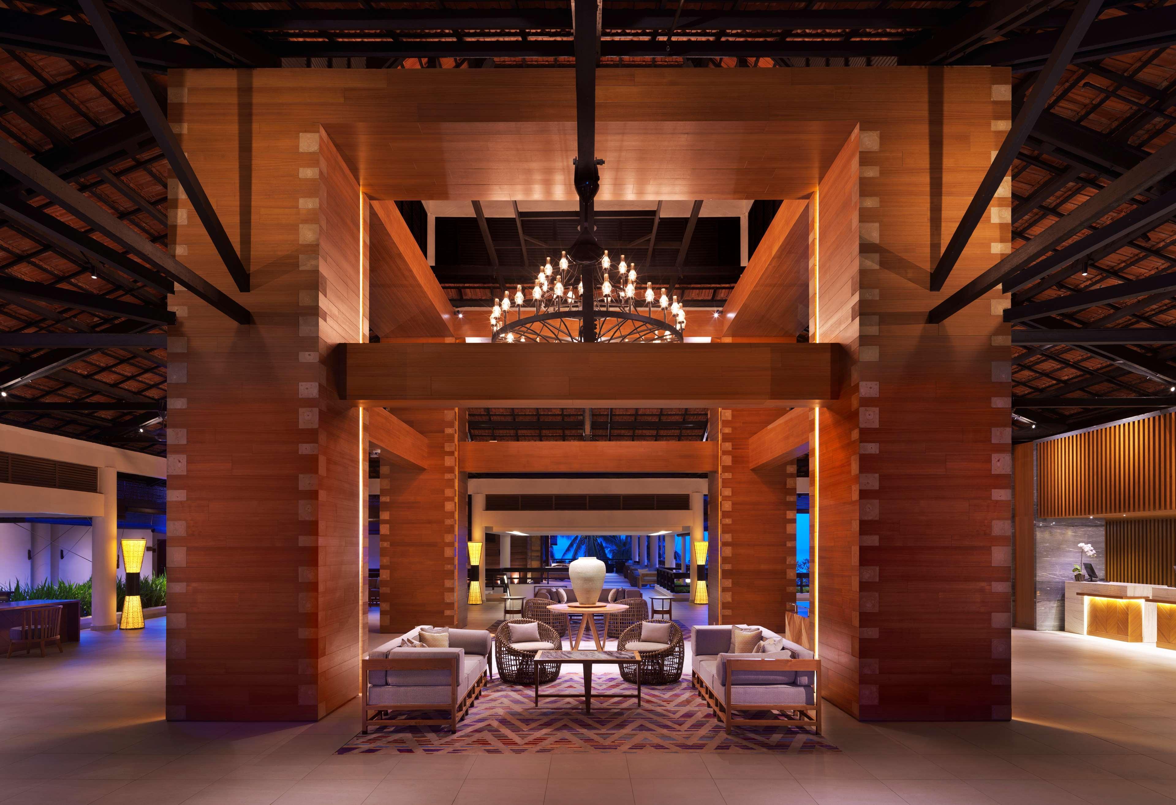 ไฮแอท รีเจนซี กวนตัน รีสอร์ต Hotel ภายนอก รูปภาพ The lobby of the hotel