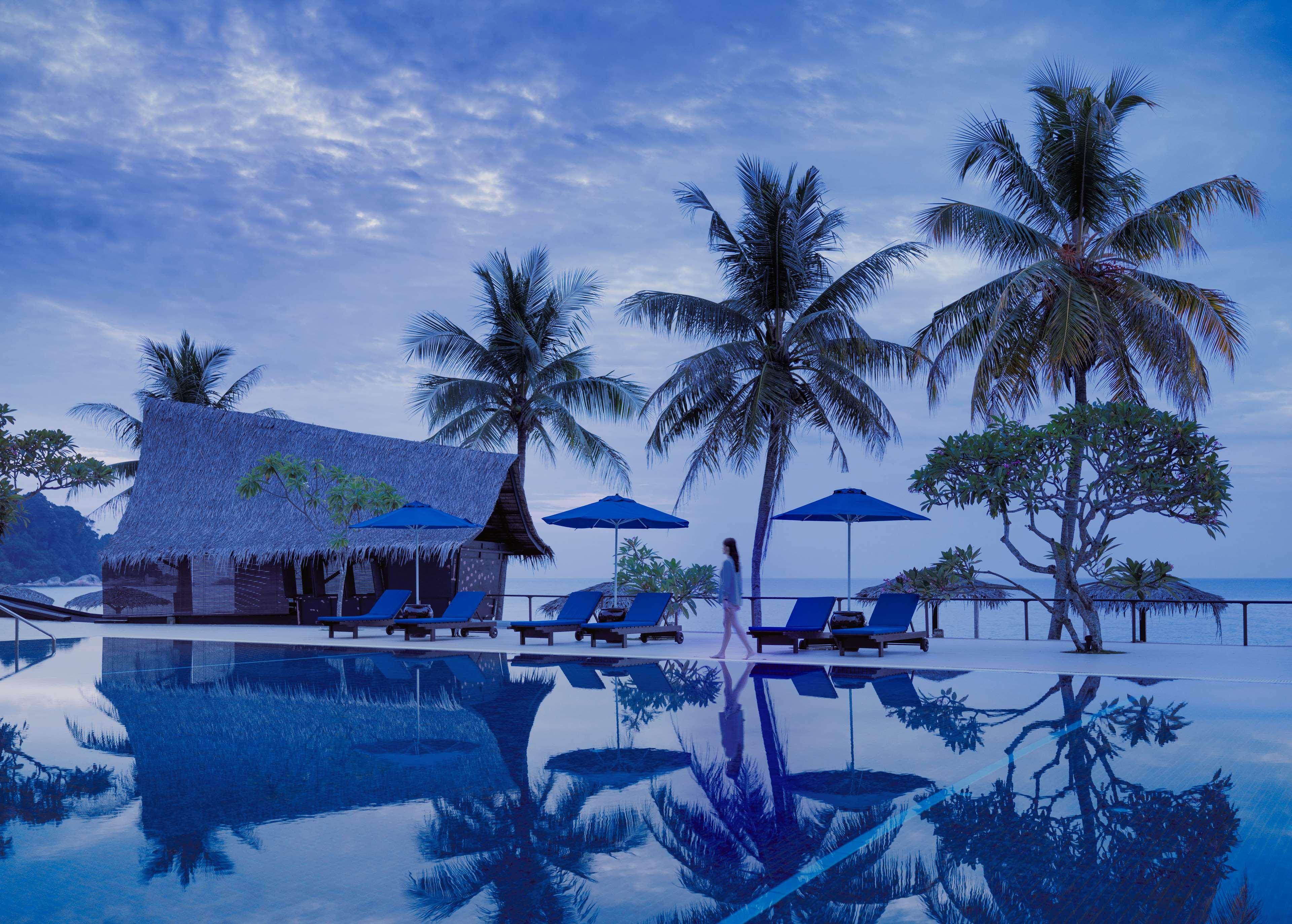 ไฮแอท รีเจนซี กวนตัน รีสอร์ต Hotel ภายนอก รูปภาพ The resort's infinity pool