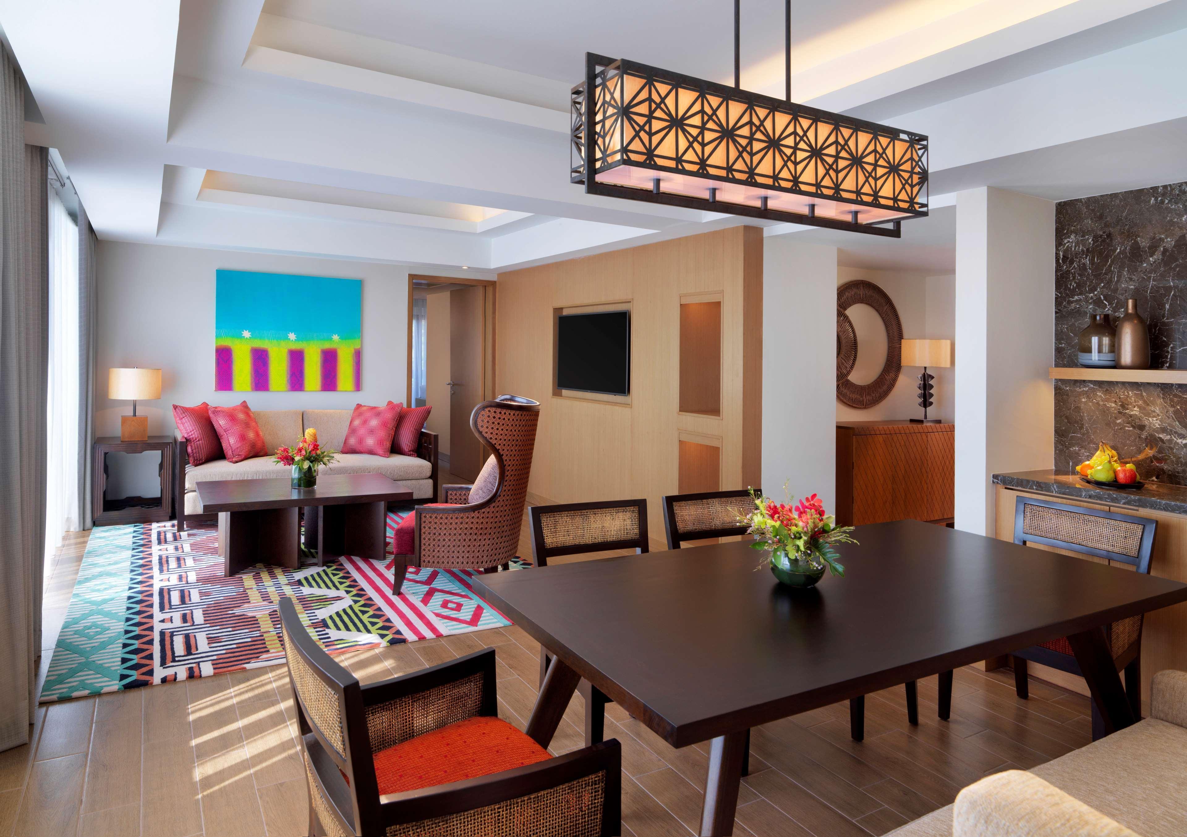 ไฮแอท รีเจนซี กวนตัน รีสอร์ต Hotel ภายนอก รูปภาพ A suite at the W Bali